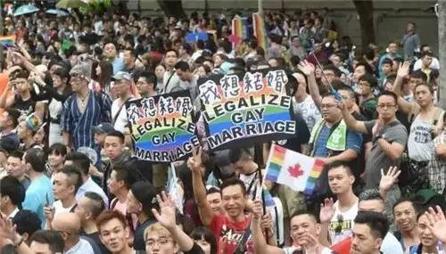 上海区妇幼能做第帮别人借卵试管代怀吗（上海有第三代代怀孩子收费吗）